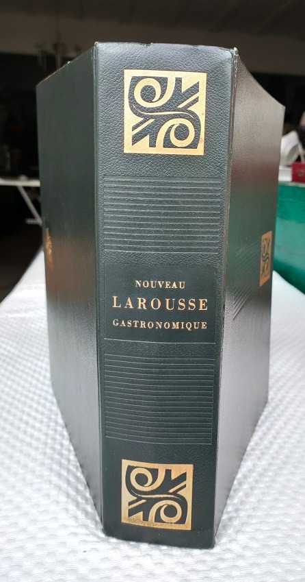 Featured image for “Nouveau Larousse gastronomique / Prosper Montagné / Librairie Larousse / 1967”
